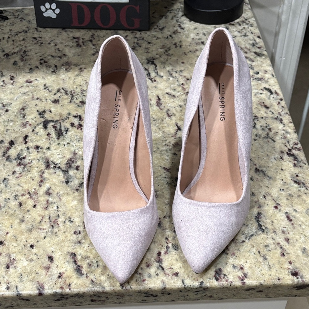 Call It Spring women’s ladies heels suede like light purple